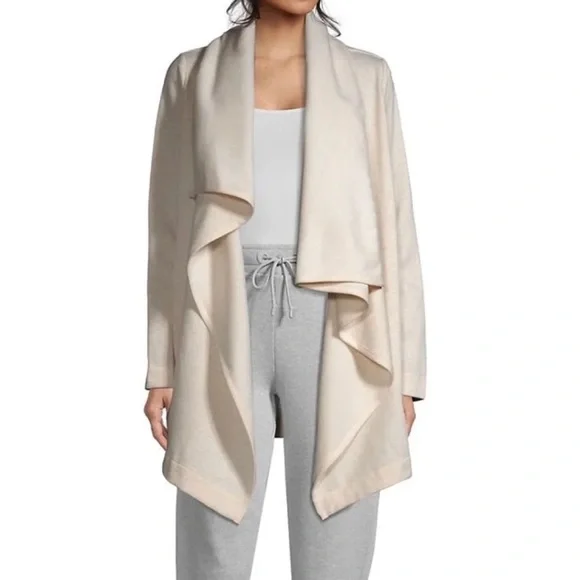 - NWT UGG Janni Fleece Blanket Cardigan - Picture 5 of 10